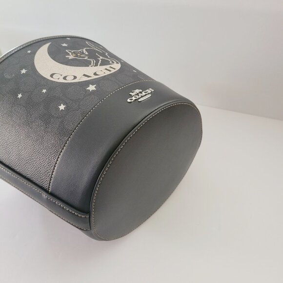 Coach CW536 Halloween Cat Graphic Trick Treat Bucket Bag Tote Charcoal Black - Picture 6 of 7